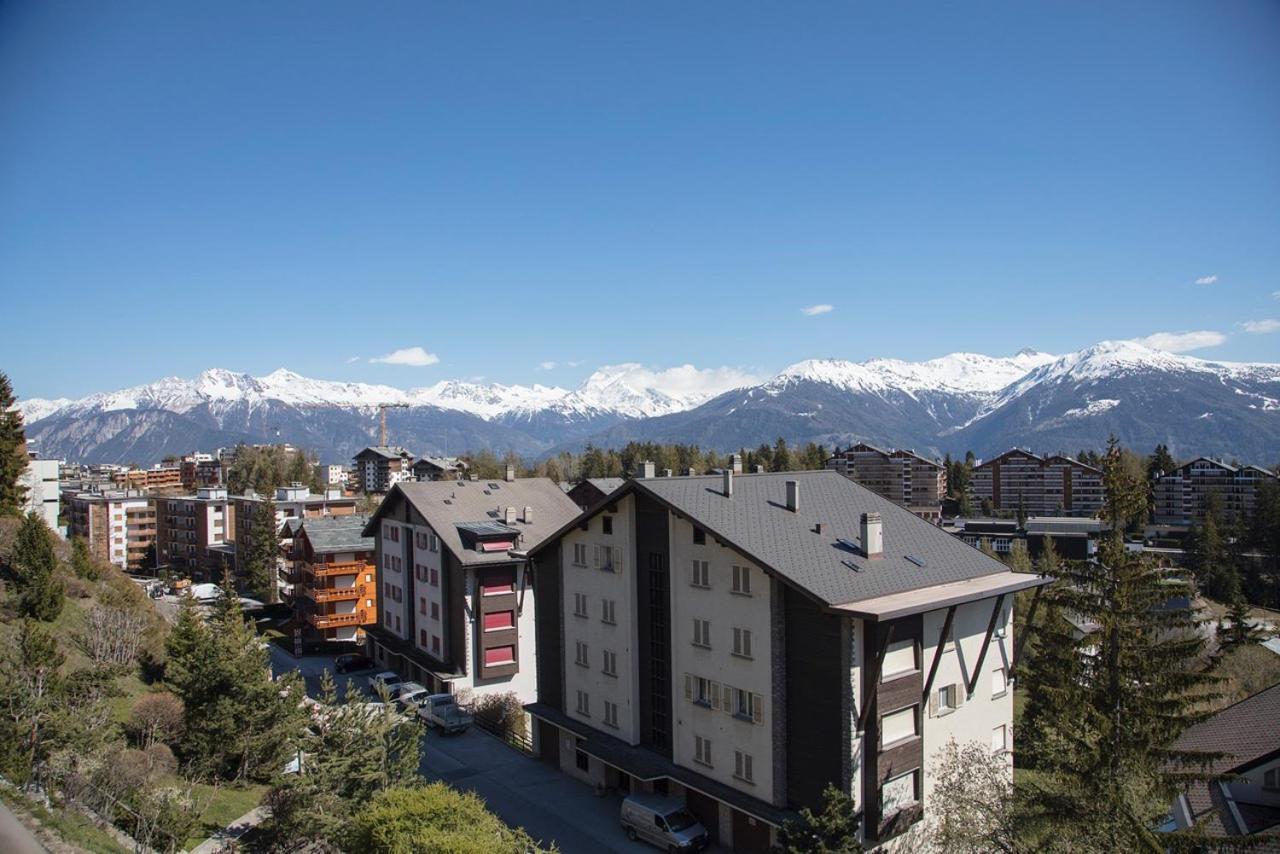 L’Eperon Center Crans wonderful view Appartement Buitenkant foto
