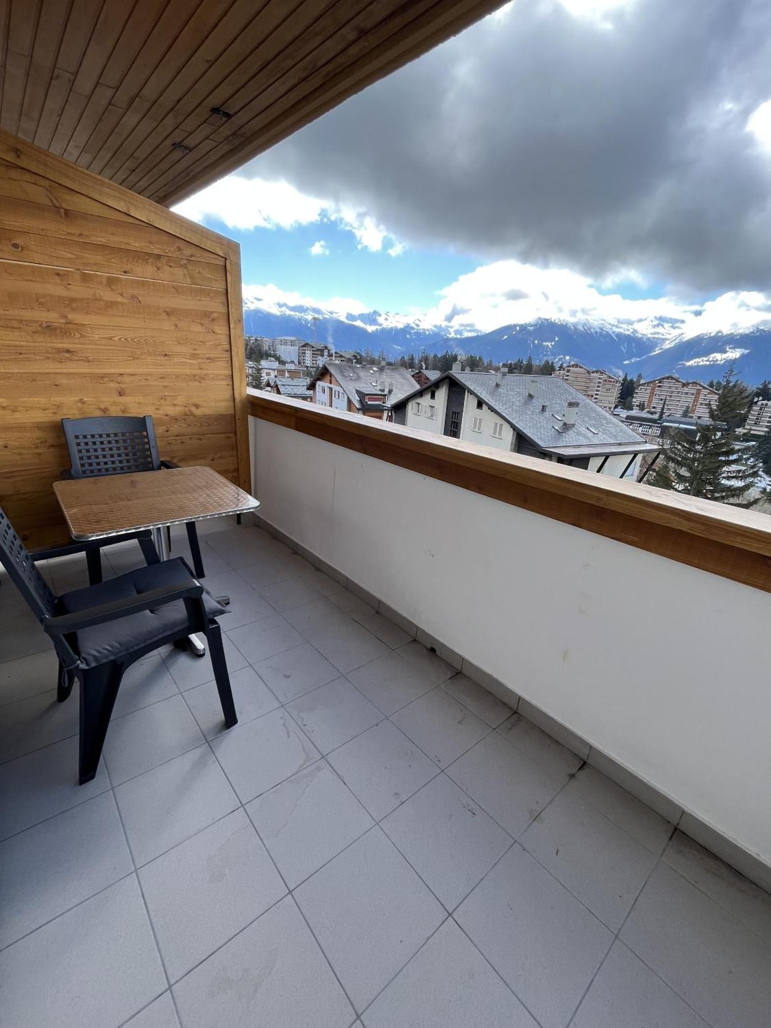L’Eperon Center Crans wonderful view Appartement Buitenkant foto