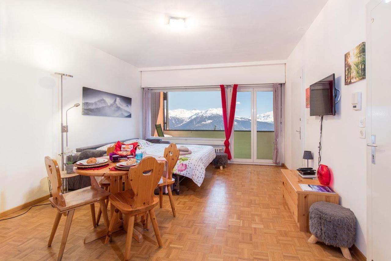 L’Eperon Center Crans wonderful view Appartement Buitenkant foto